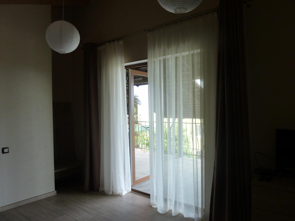 Guest House Letto กากรา ภายนอก รูปภาพ